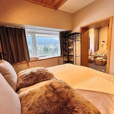 Alpina Mountain View Апартаменти